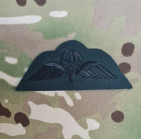 British Royal Gurkha Rifles ((Rifles / RGR Black on rifle green variation) Parachutist Qualification Wings (Jump)