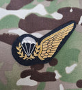 Brevet/Wings-Qualifikation für Fallschirmspringer der britischen Armee in Goldbarren auf schwarzem Kleid Nr. 1