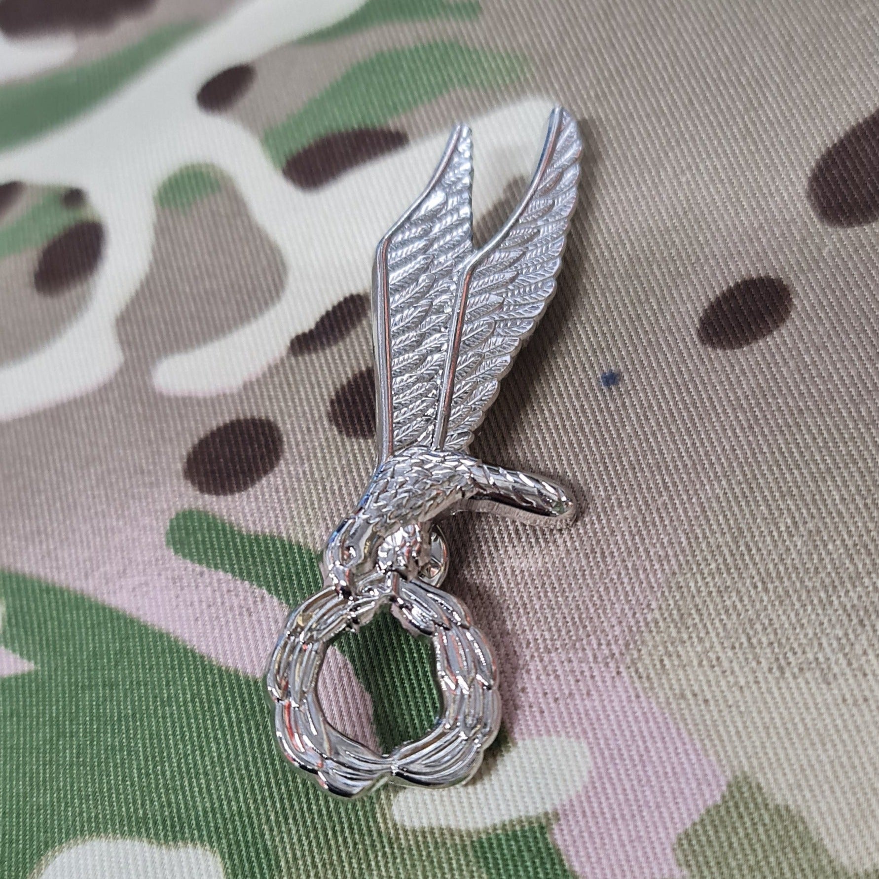 Polnische (polska) Fallschirmspringer-/Fallschirmjäger-Sprungflügel aus Metall