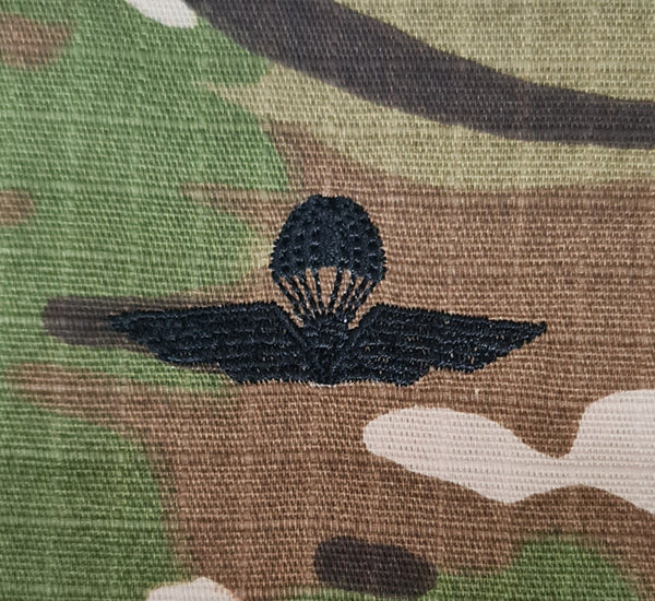 Italian / Italy (Basic) - US (OCP, Regulation Size) Ripstop multicam fabric embroidered Parachutist wing jump patch / badge