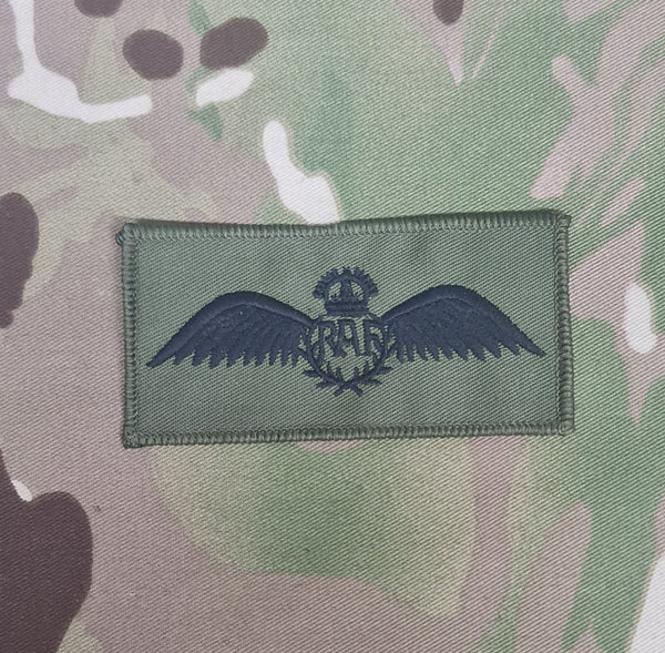 RAF Royal Air Force – Pilot Wings Qualification Wings Stoff – gedämpft (CIIIR)