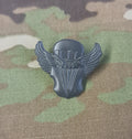 Estland / Estnisch - Fallschirmspringer / Fallschirmjäger Sprungflügel - Metall (mattschwarz)