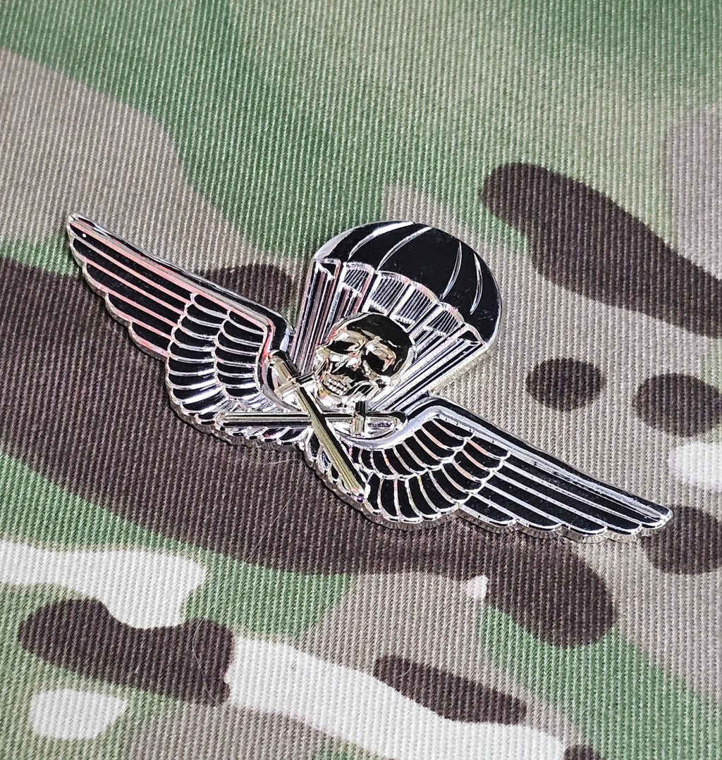 Metall Ungarn / Ungarisch 1940 / 2021 M - Airborne Parachutist Qualification Wings