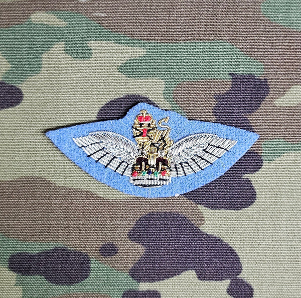Mess Dress Badge (EIIR) der Pilotengeschwader des Army Air Corps (AAC)