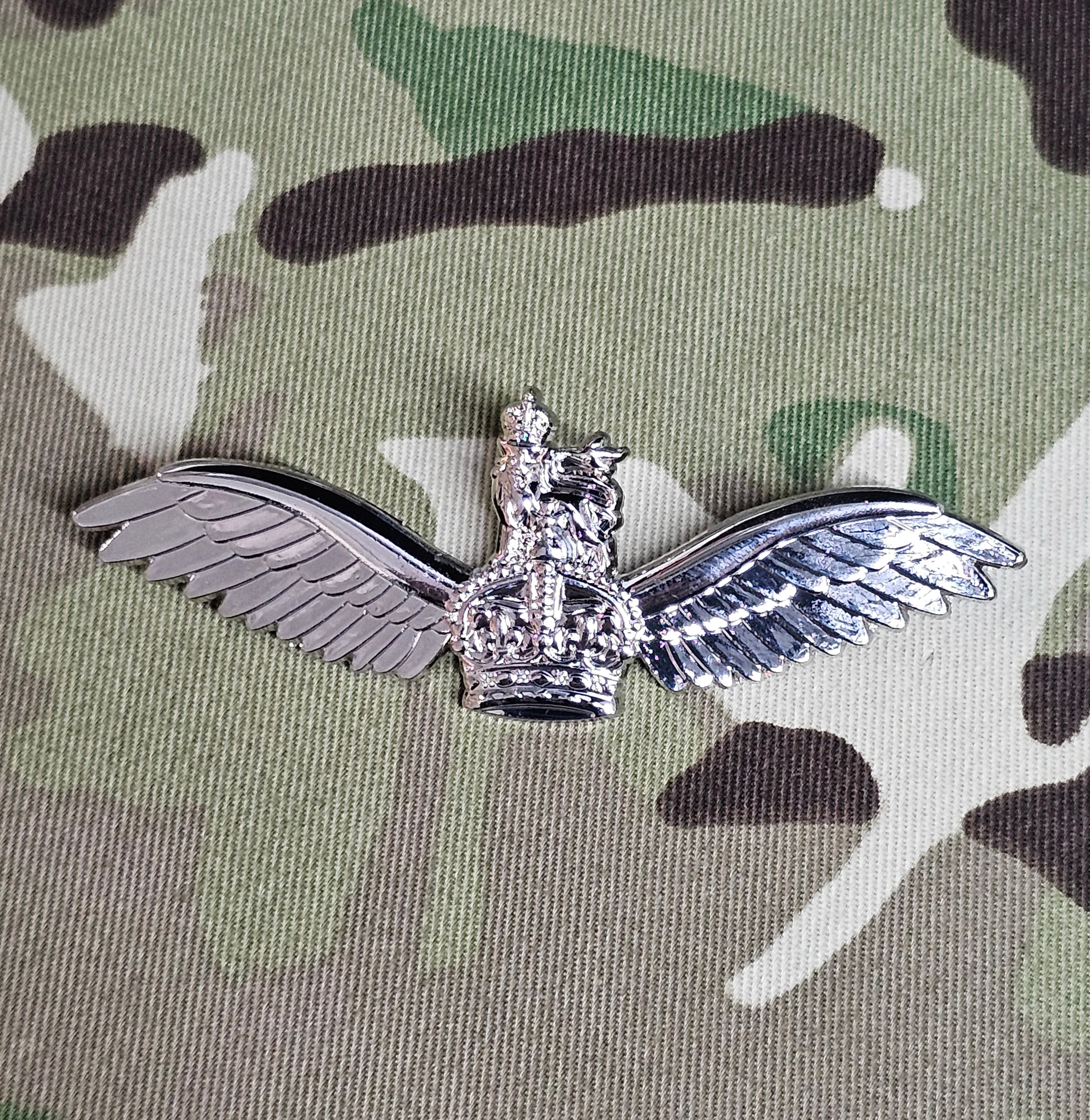AAC / Army Air Corps Pilotenflügel aus Metall (Kings Crown / CR3) – (volle Größe)