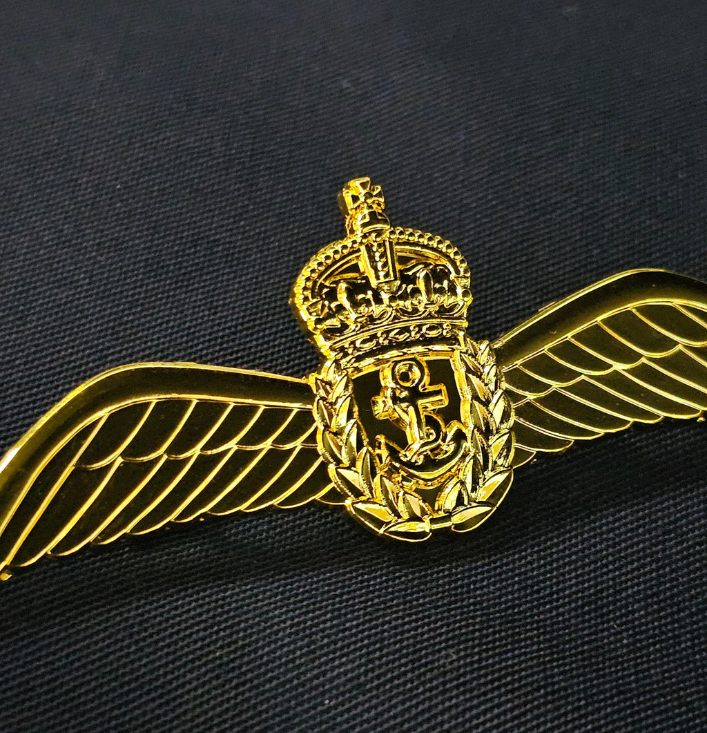 FAA / Fleet Air Arm / Royal Navy Pilotenflügel aus Metall (Kings Crown / CR3) – (volle Größe)