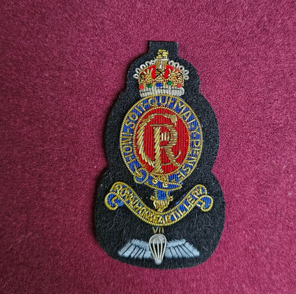 7 (Fallschirm) Royal Horse Artillery (RHA) Handgesticktes Blazer-Abzeichen aus Drahtbarren (CR3)