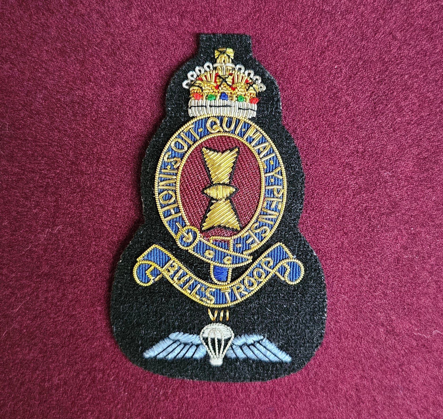 I Bty, 7 (Fallschirm) Royal Horse Artillery (RHA) Handgesticktes Blazer-Abzeichen aus Drahtbarren (CR3)