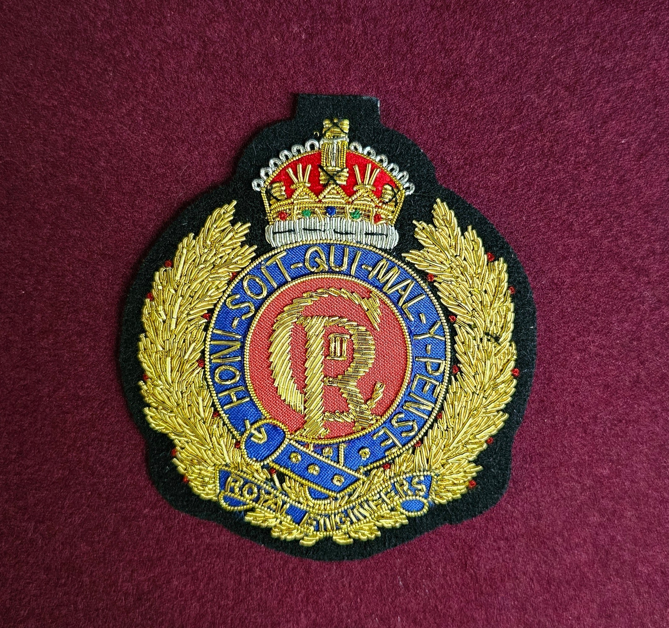 Handgesticktes Blazer-Abzeichen des Corps of Royal Engineers (CRE/RE) (Sapper) aus Drahtbarren (CR3)