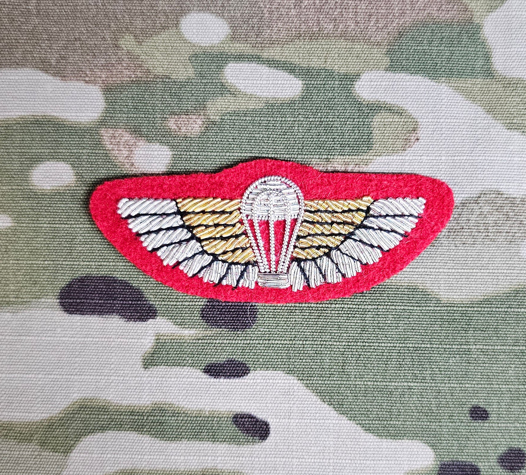 Mess Dress des Special Boat Service (SBS) Handbestickte Flügel aus Bulliondraht