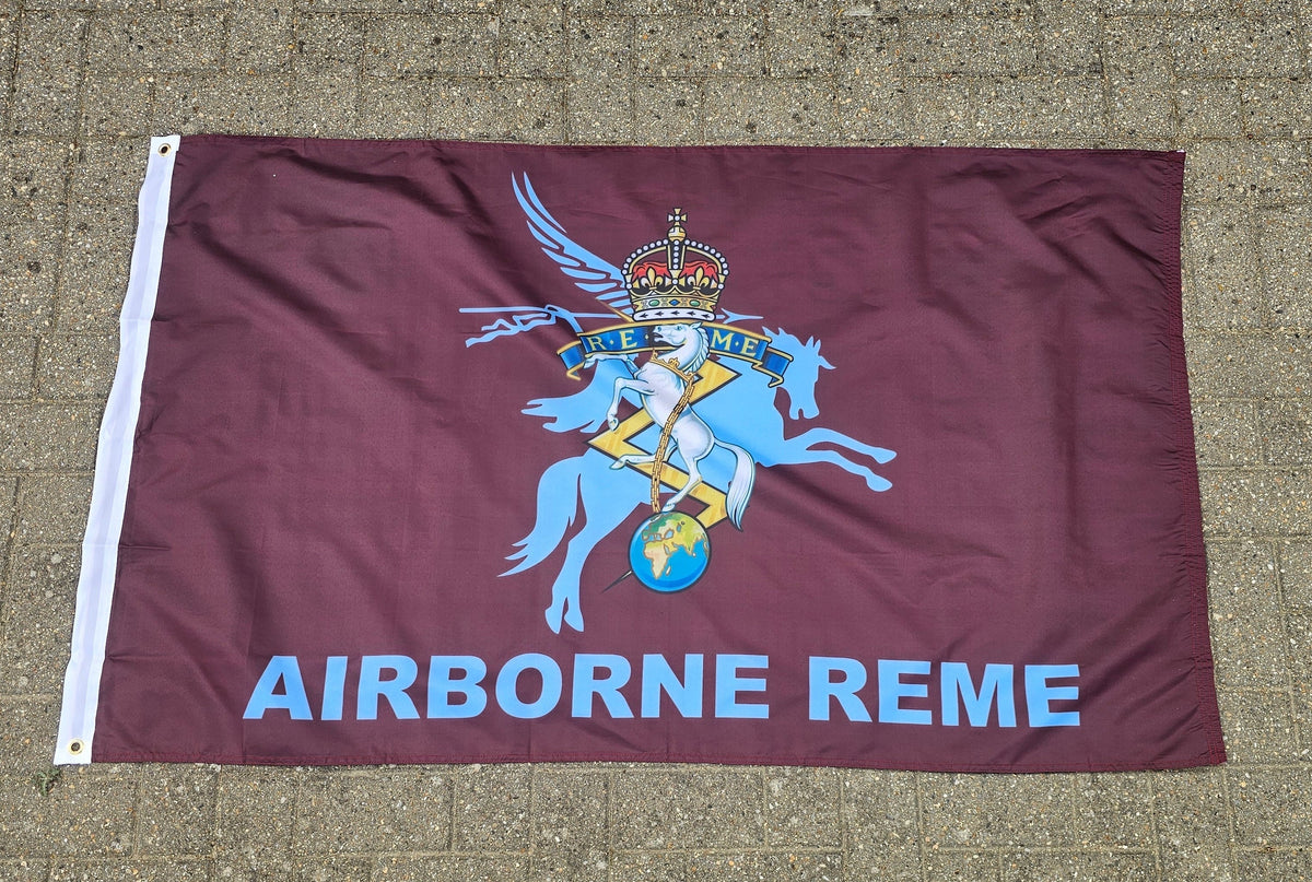 Limited Edition - Airborne REME Royal Electrical & Mechanical Engineers (CIIIR) - Flag - 5ft x 3ft