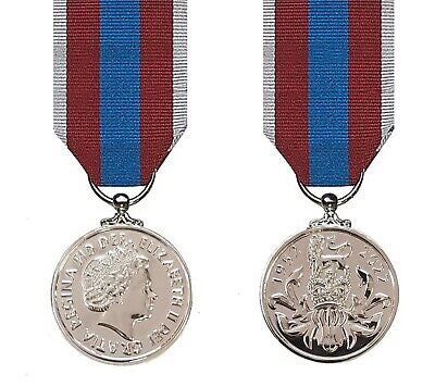 Queens Platinum Jubilee Full Size Replica Medal / to be court mounted / british army / jubilee / qpjm