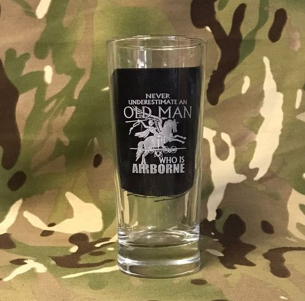 Never Underestimate an old man who is also Airborne - Engraved Hi Ball / Tall Tumbler / tall mixer Glass 290ml - paratrooper - para