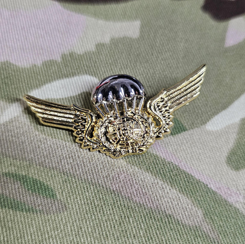 Portugal / Portuguese - Parachutist / Paratrooper Jump Wings - Metal pin badge brooch