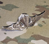 Japan / Japanese Parachutist qualification paratrooper Jump Wings Metal Japanese Ground Self Defence Forces’ (JGSDF)