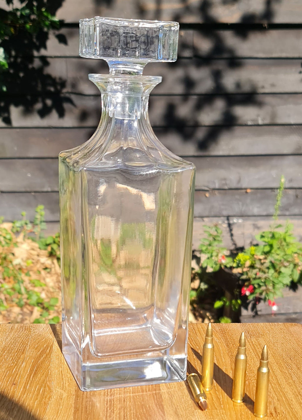 Gravierte personalisierte quadratische Brandy-/Portweinkaraffe aus Glas – Kostenlose Gravur / Ihr Design