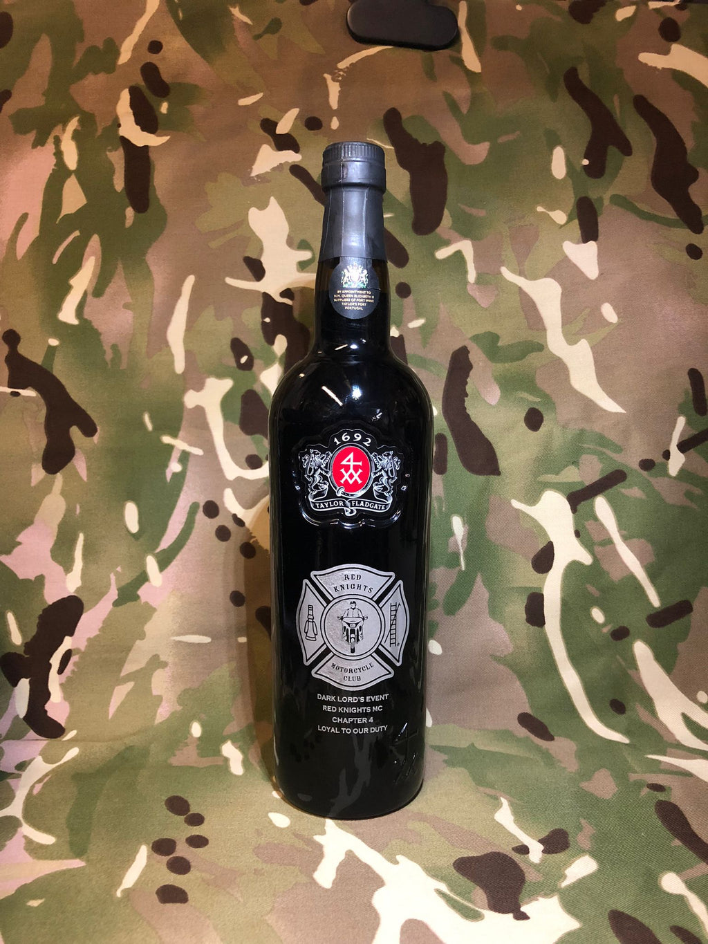 Engraved Bottle of Taylors Port 75cl - Engraved with your design
